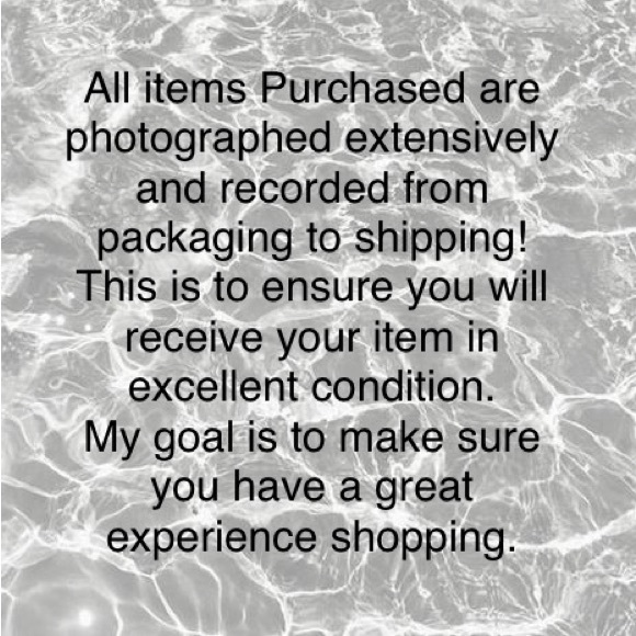 Reformation ‘Doutzen’ Dress pre loved - Picture 10 of 10